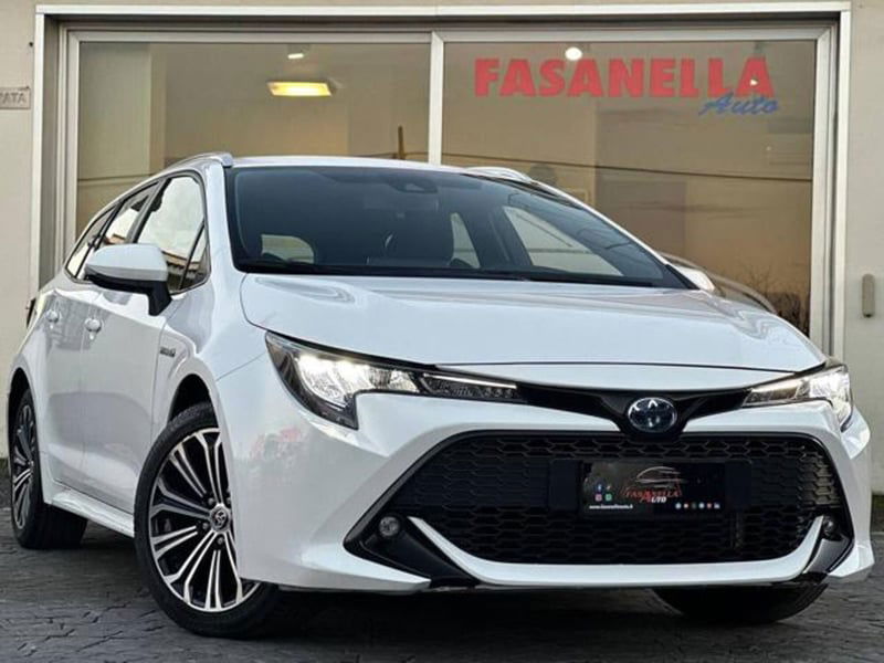 Toyota Corolla Touring Sports 2.0 Hybrid TREK