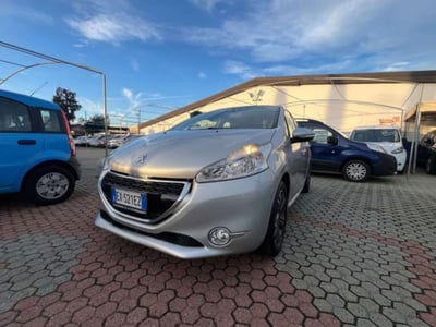 Peugeot 208 HDi 68 CV 5 porte Allure usata