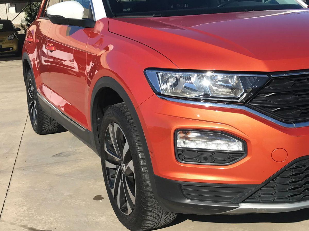 Volkswagen T-Roc 1.6 TDI SCR Advanced BlueMotion Technology (4)