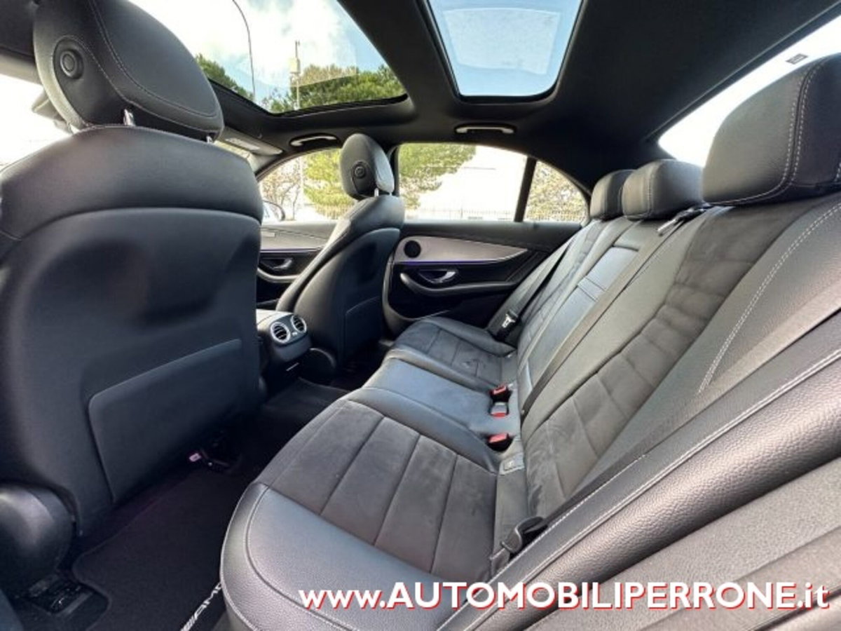 Mercedes-Benz Classe E 220 d Auto Premium Plus (11)