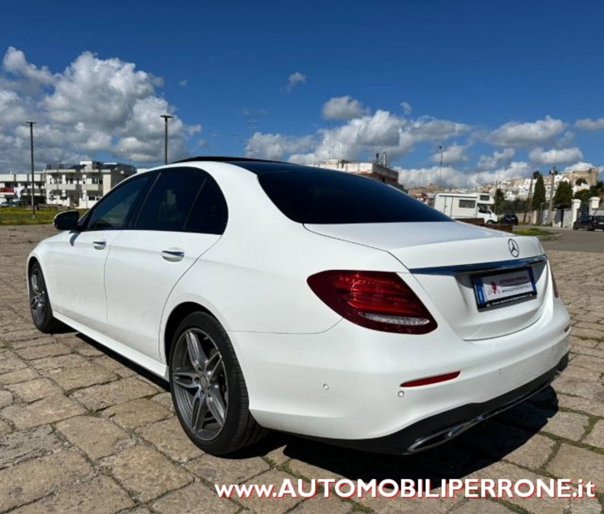 Mercedes-Benz Classe E 220 d Auto Premium Plus (15)