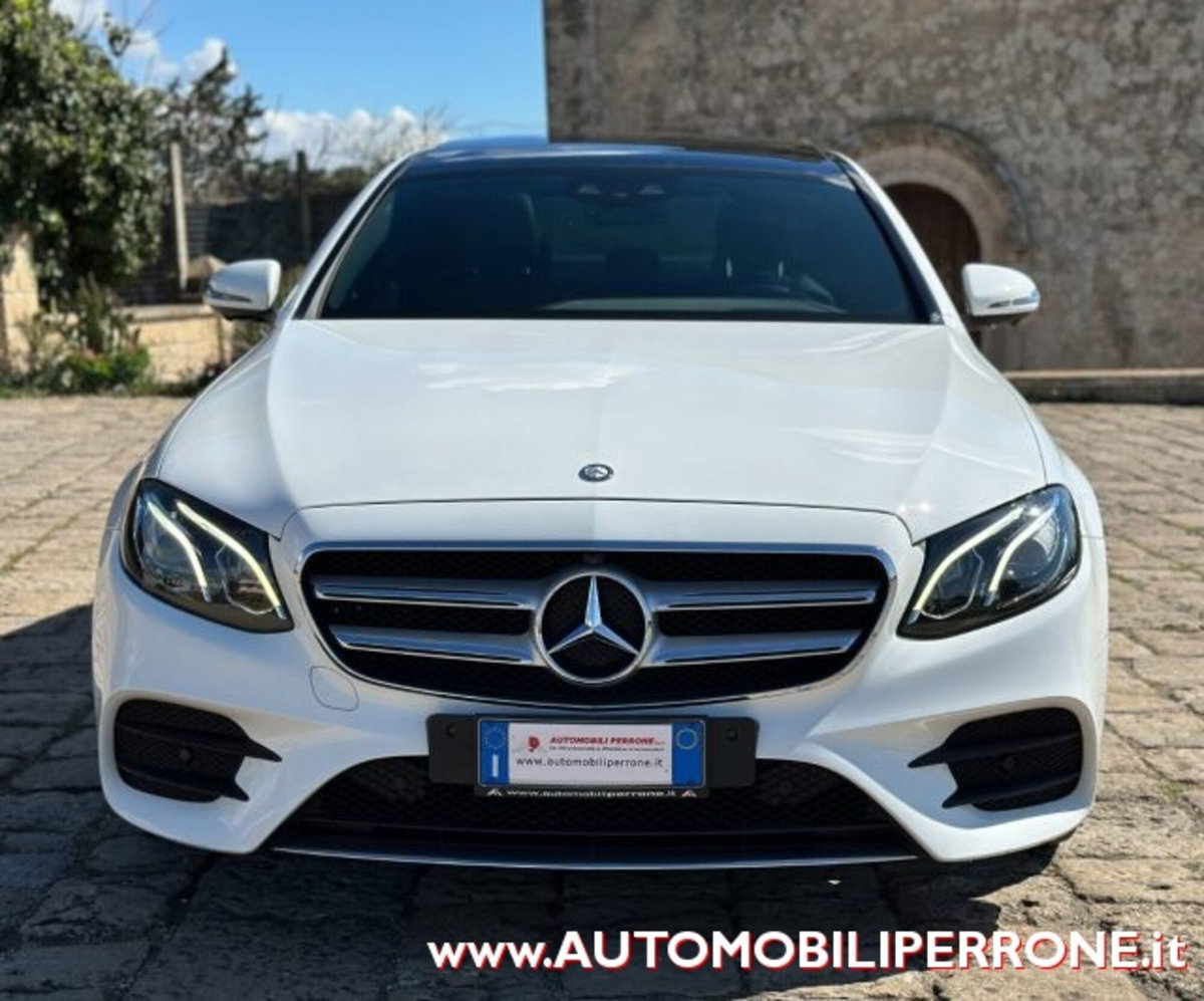 Mercedes-Benz Classe E 220 d Auto Premium Plus (16)