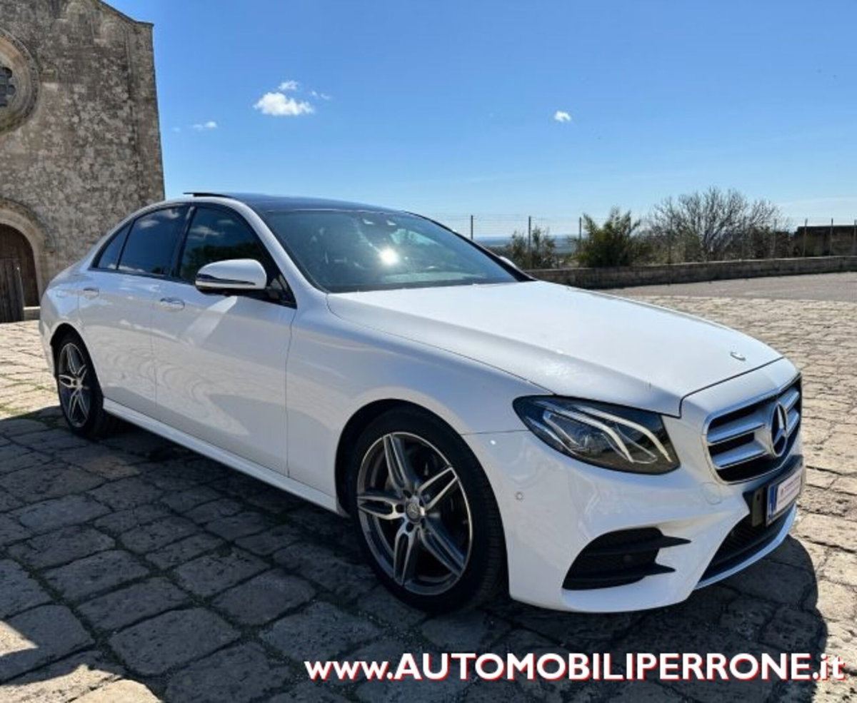 Mercedes-Benz Classe E 220 d Auto Premium Plus (17)