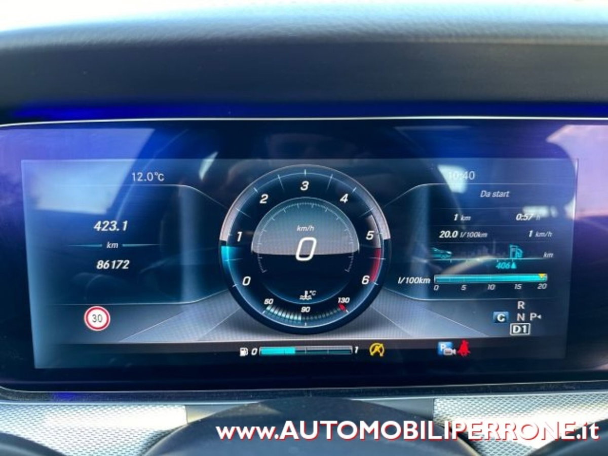 Mercedes-Benz Classe E 220 d Auto Premium Plus (20)