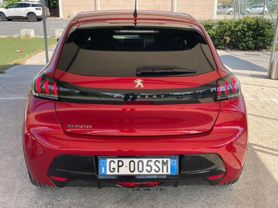 Peugeot 208 50 kWh Allure usata