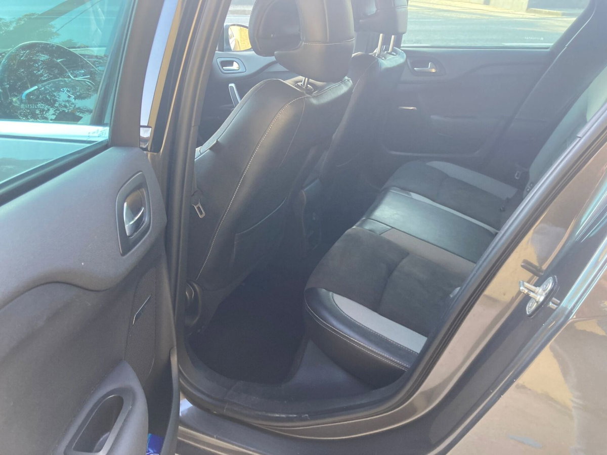 Ds DS 4 DS4 1.5 bluehdi Rivoli 130cv auto (16)