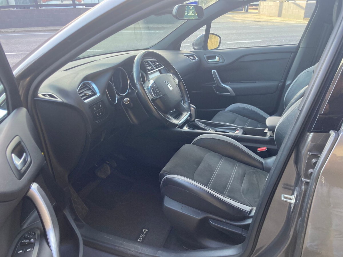 Ds DS 4 DS4 1.5 bluehdi Rivoli 130cv auto (9)