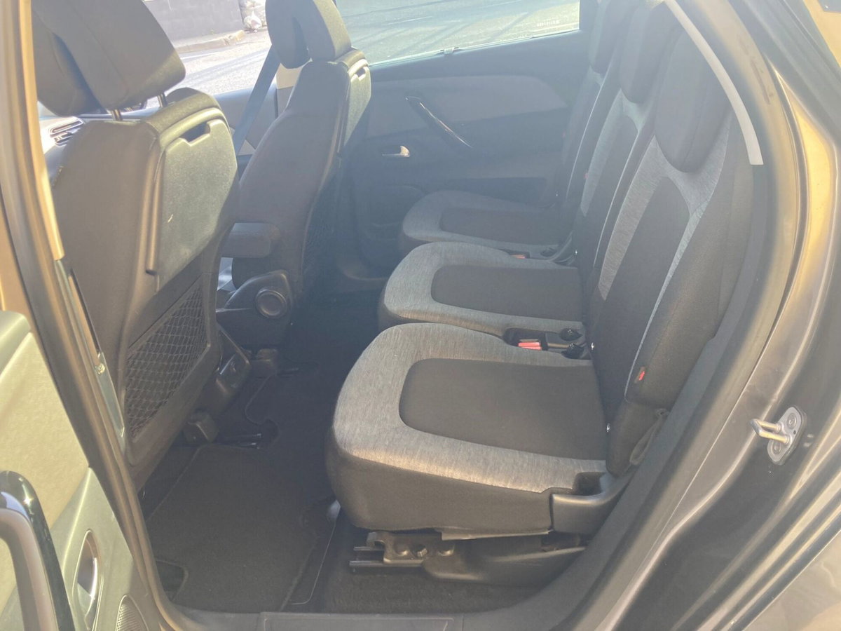Citroen C4 Picasso BlueHDi 120 S&S Live (5)