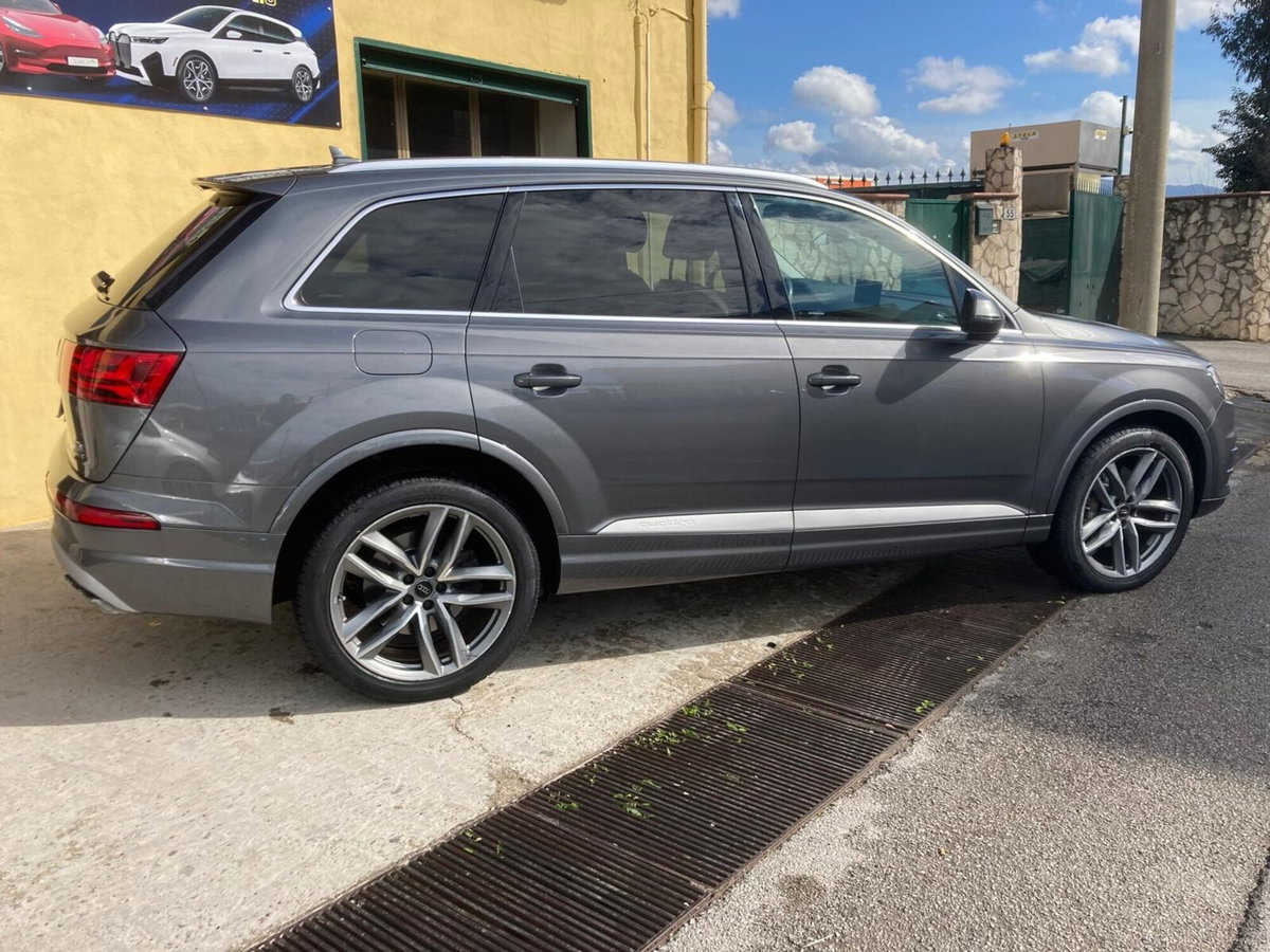 Audi Q7 3.0 TDI 272 CV quattro tiptronic Sport Plus (4)