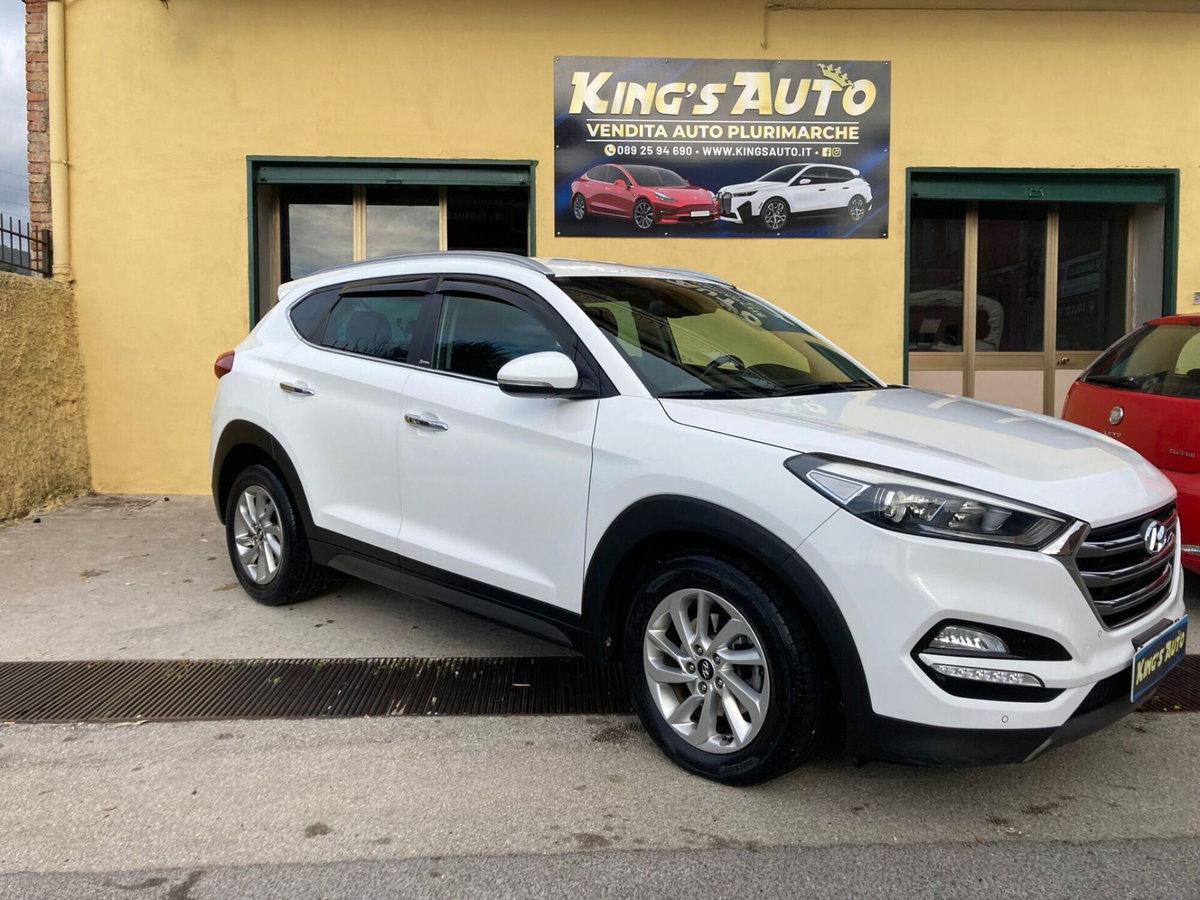 Hyundai Tucson 1.7 CRDi DCT XPossible (2)