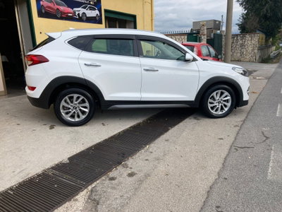 Hyundai Tucson 1.7 CRDi DCT XPossible (3)