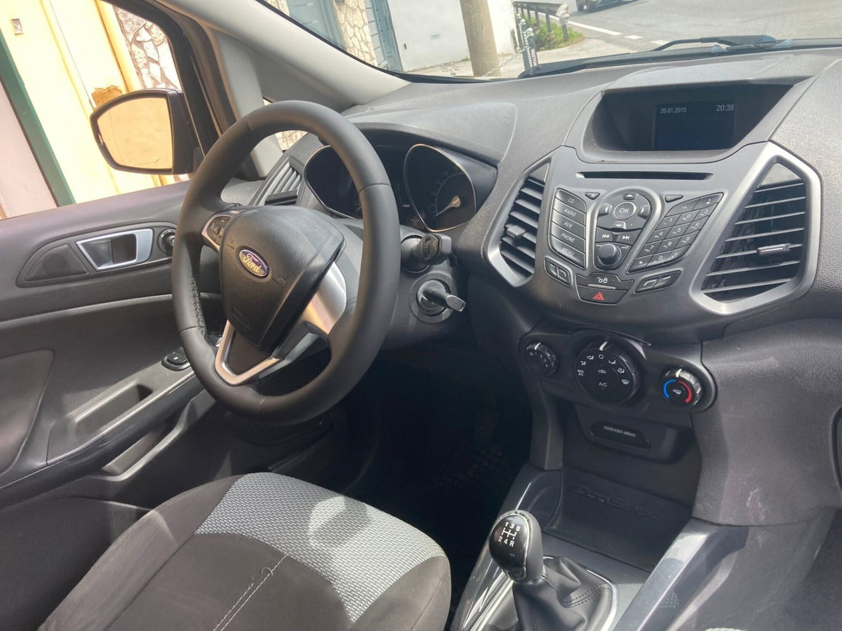Ford EcoSport 1.5 TDCi 95 CV Plus (10)