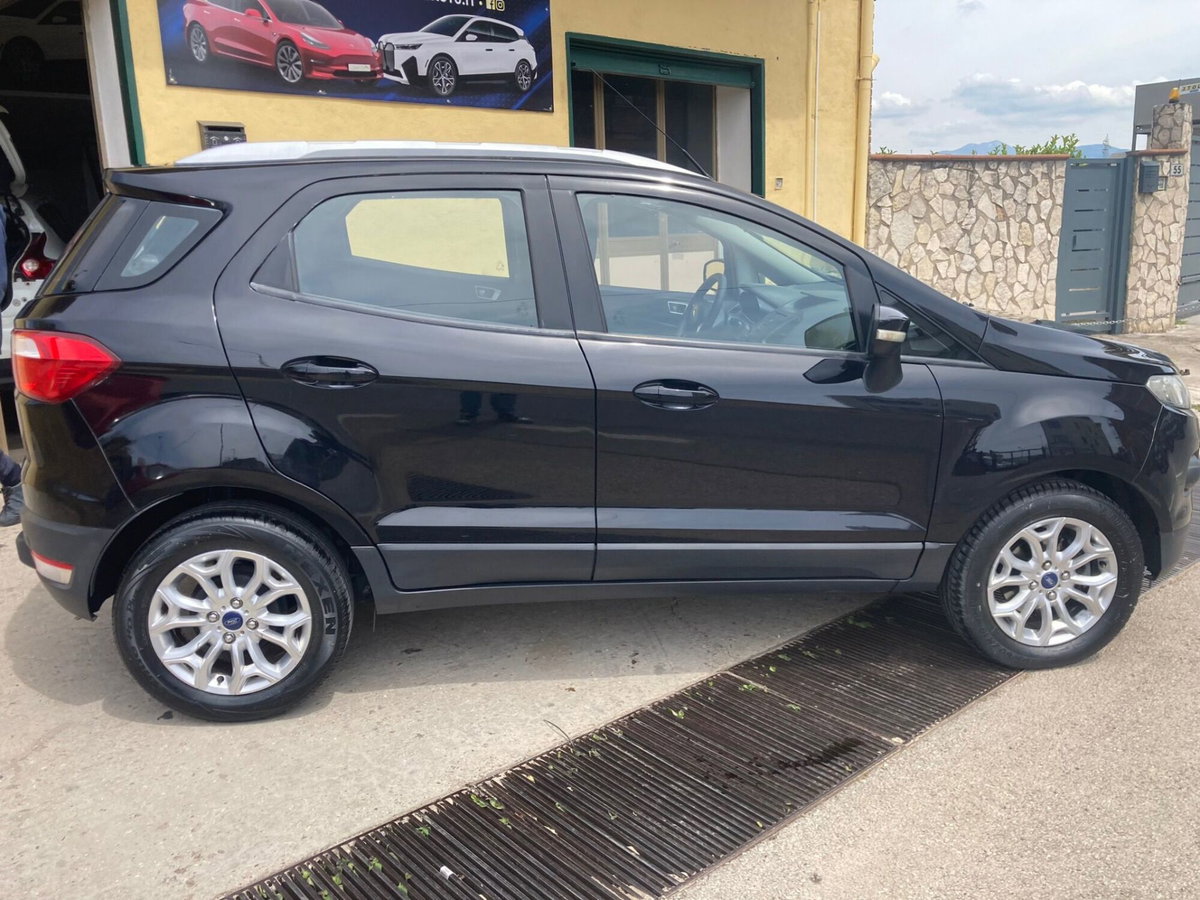 Ford EcoSport 1.5 TDCi 95 CV Plus (2)