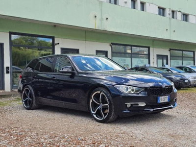 BMW Serie 3 Touring 318d  Modern (12)