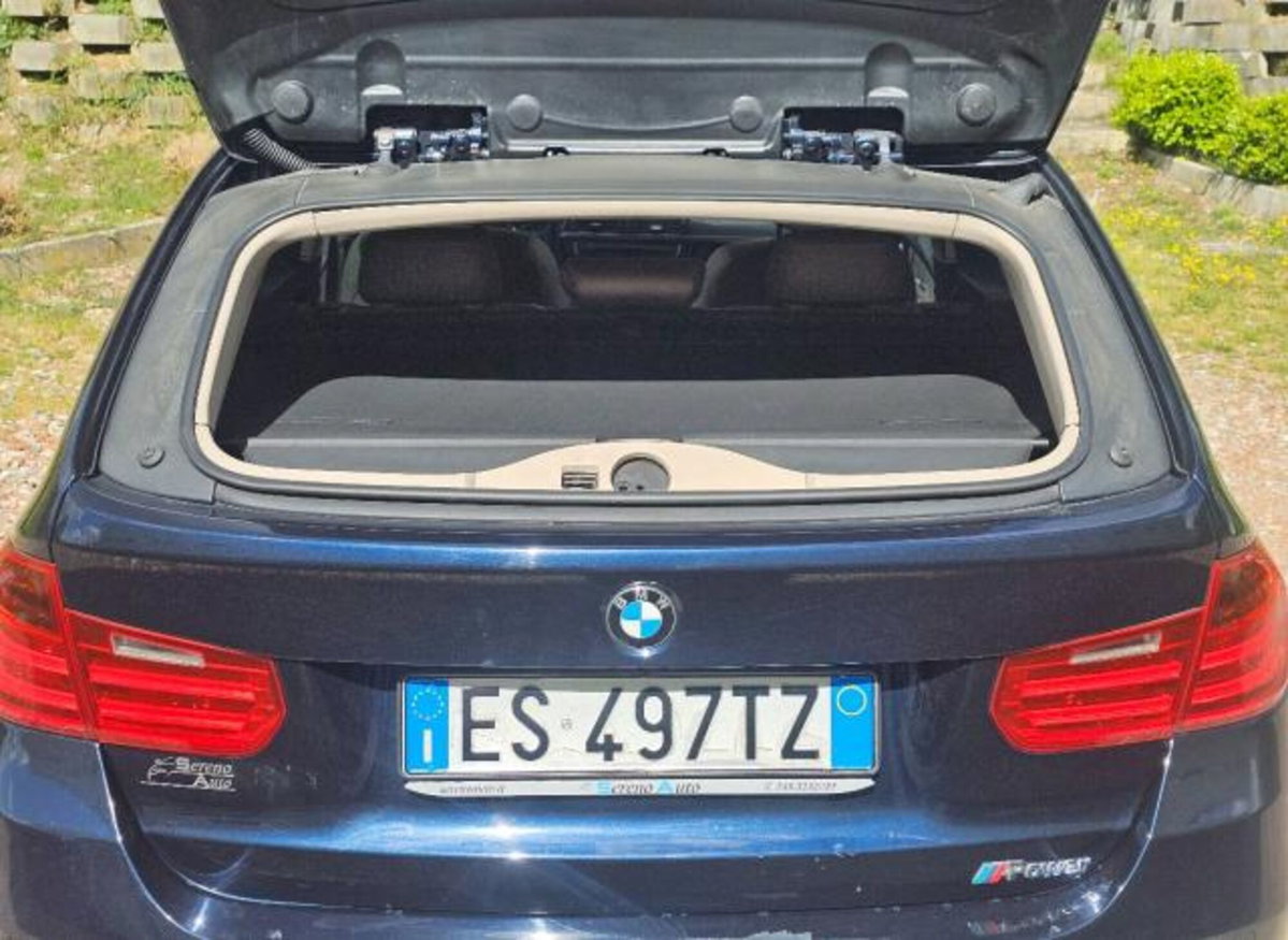 BMW Serie 3 Touring 318d  Modern (15)