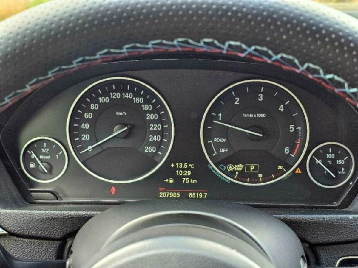 BMW Serie 3 Touring 318d  Modern (20)
