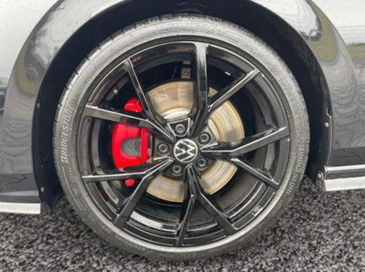 Volkswagen Golf 2.0 tsi GTI MT Ultimate 245cv (14)