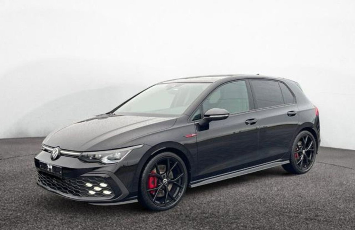 Volkswagen Golf 2.0 tsi GTI MT Ultimate 245cv (3)