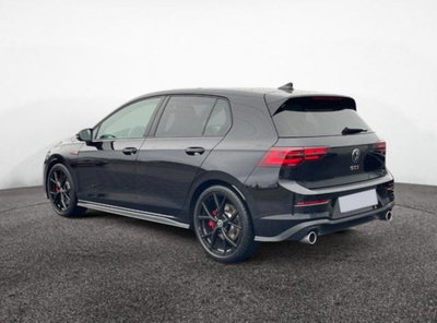 Volkswagen Golf 2.0 tsi GTI MT Ultimate 245cv (4)