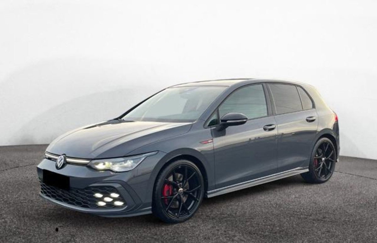 Volkswagen Golf 2.0 tsi GTI MT Ultimate 245cv (3)