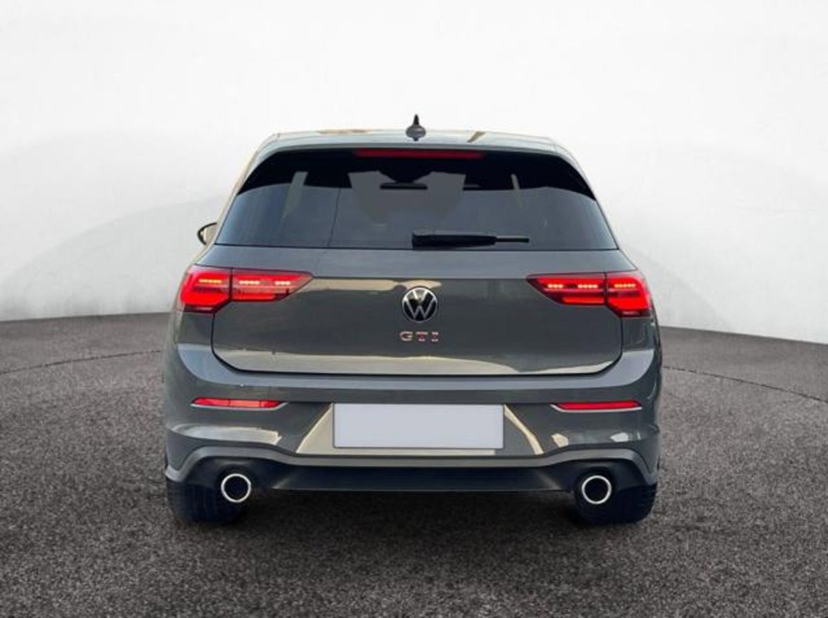 Volkswagen Golf 2.0 tsi GTI MT Ultimate 245cv (7)
