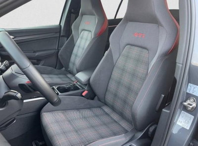 Volkswagen Golf 2.0 tsi GTI MT Ultimate 245cv (8)