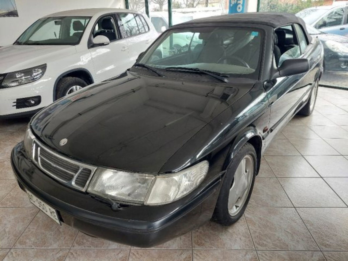 Saab 900 Cabrio 2.0i turbo 16V cat SE (2)