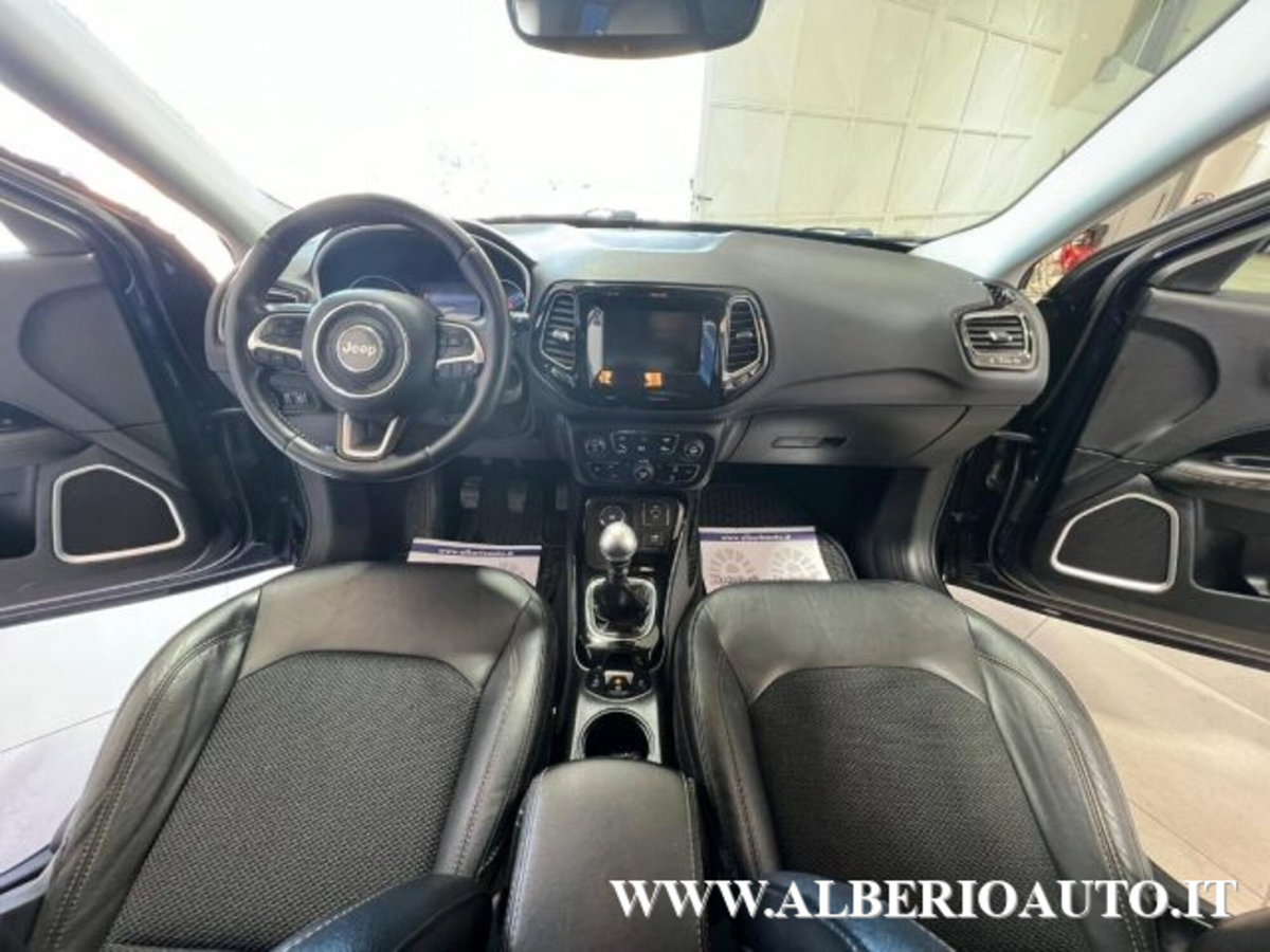 Jeep Compass 2.0 Multijet II 4WD Limited (9)