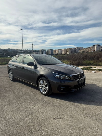Peugeot 308 SW BlueHDi 130 S&S Business (2)