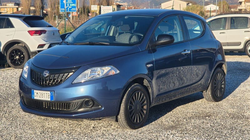 Lancia Ypsilon 1.0 FireFly 5 porte S&S Hybrid Silver Plus