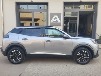 Peugeot 2008 BlueHDi 130 S&S EAT8 Allure Pack usata