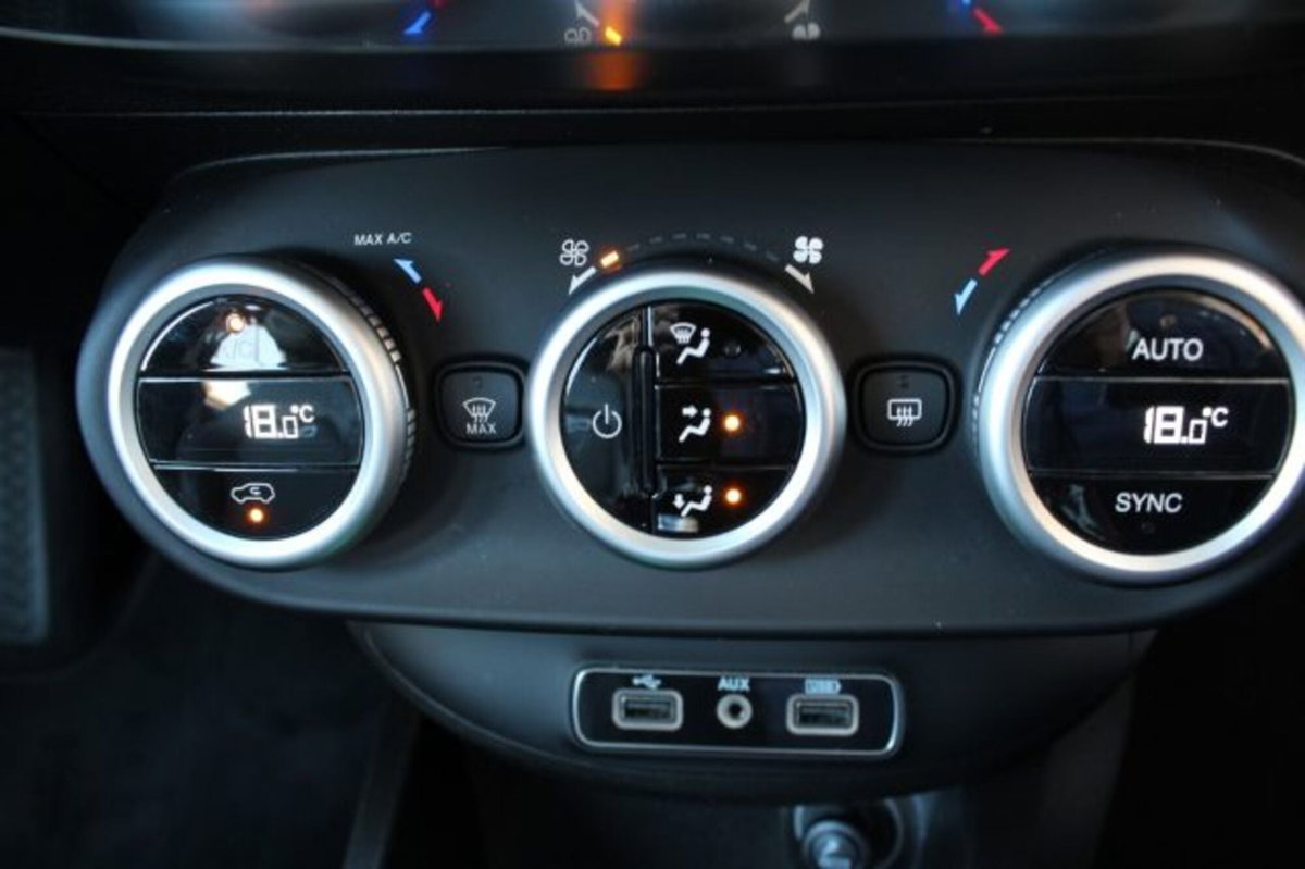 Fiat 500X 1.6 MultiJet 120 CV DCT Cross (19)