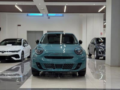 Fiat 600 1.2 hybrid La Prima 110cv auto nuova