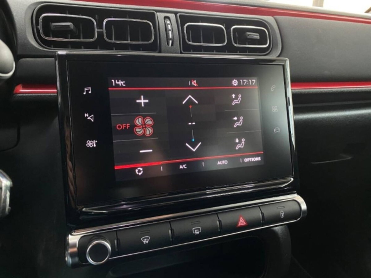 Citroen C3 PureTech 110 S&S Shine (16)