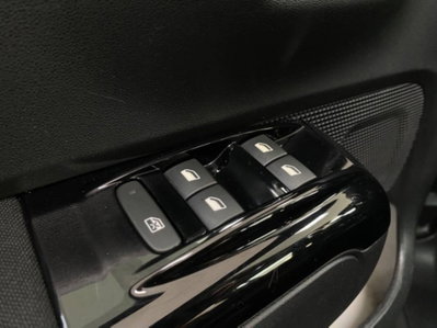Citroen C3 PureTech 110 S&S Shine (9)