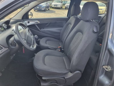 Lancia Ypsilon 1.3 MJT 75 CV Unyca (6)