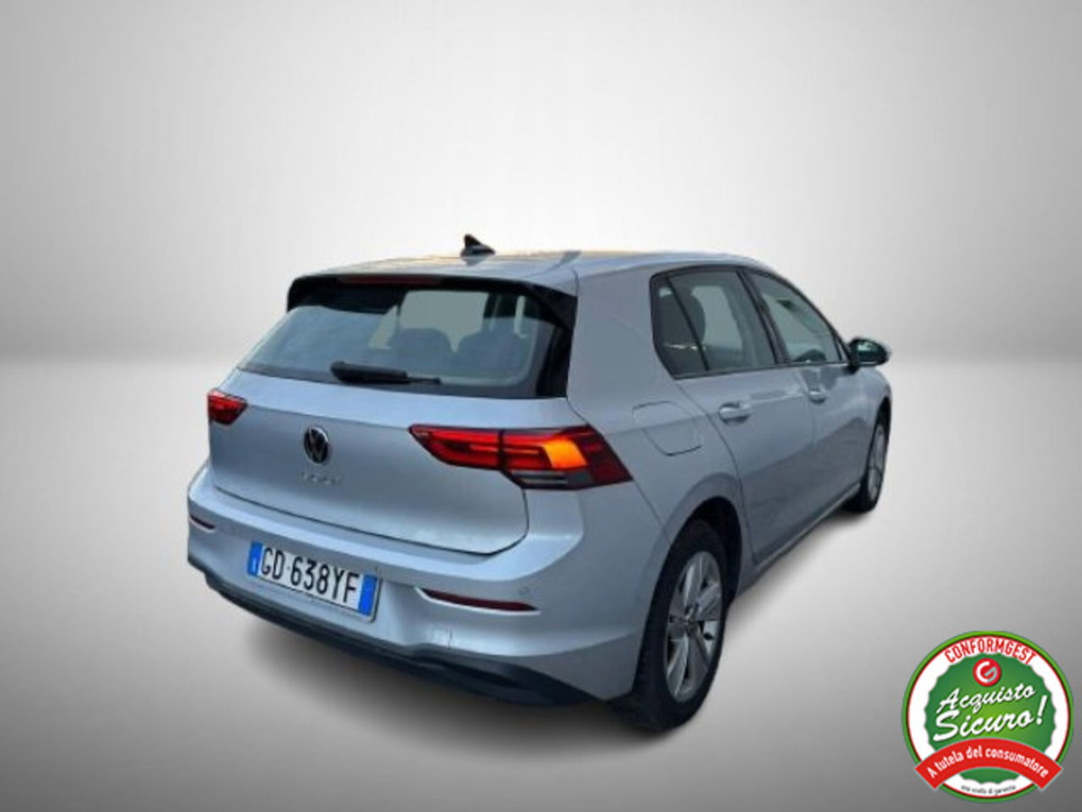 Volkswagen Golf 1.0 TSI EVO Life (3)