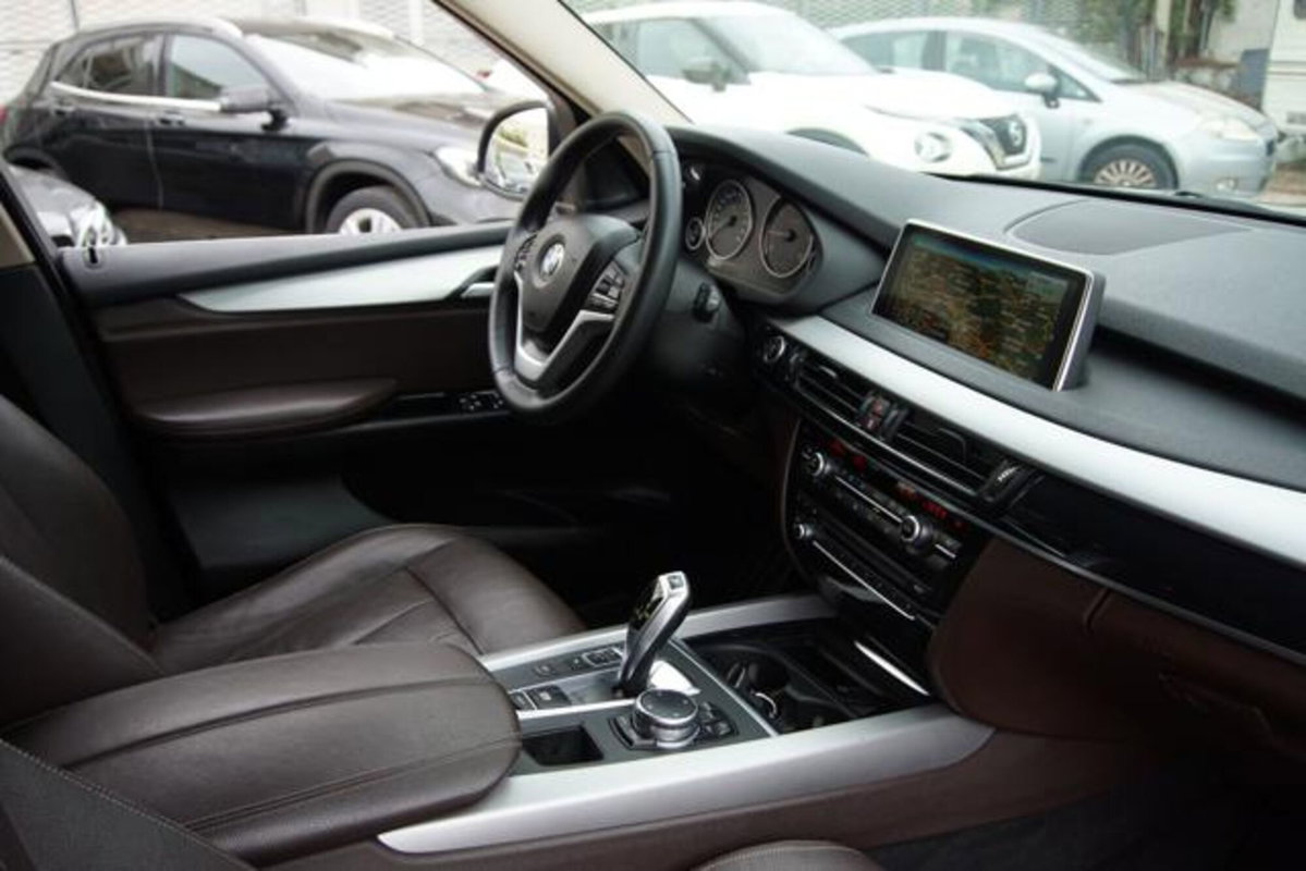 BMW X5 xDrive25d Luxury (10)