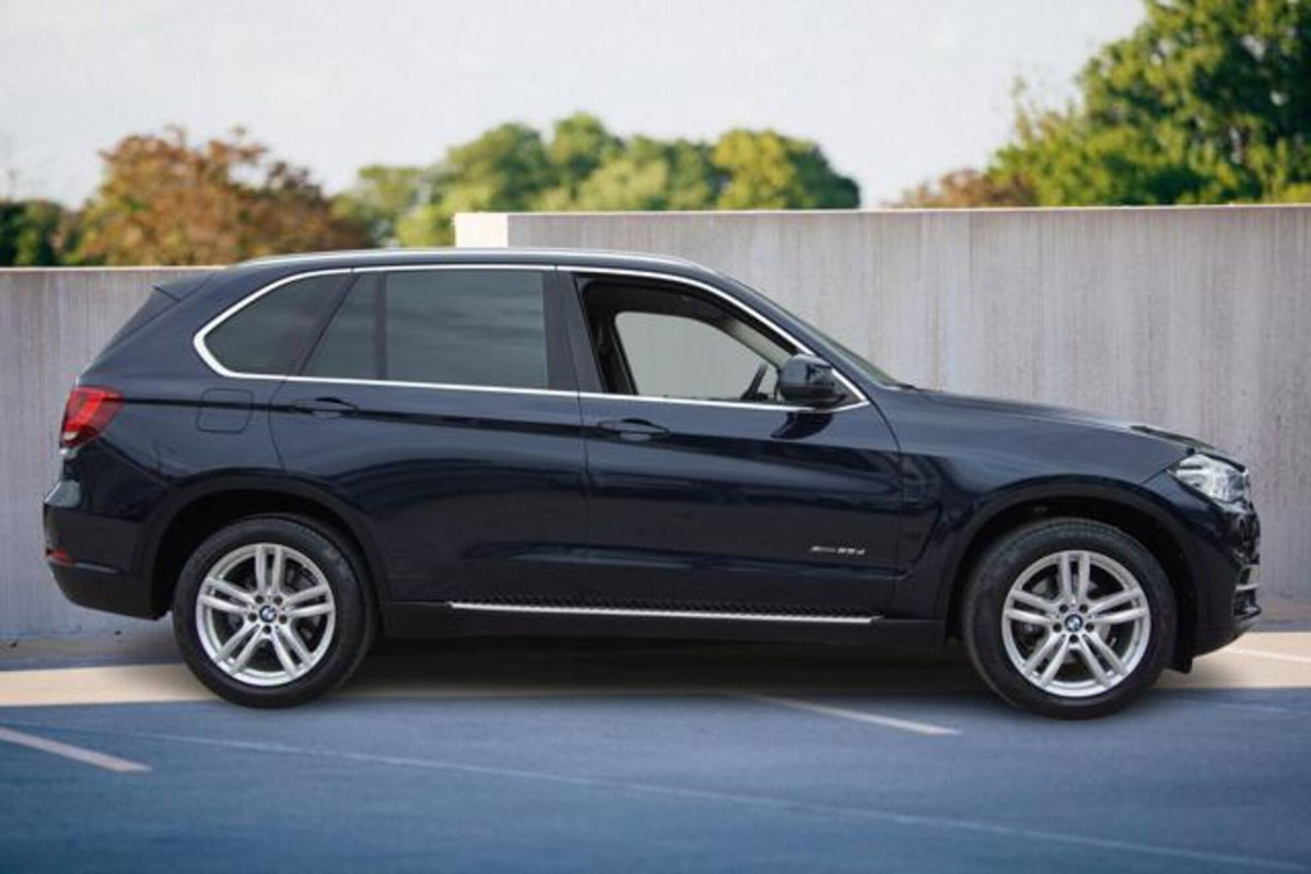 BMW X5 xDrive25d Luxury (4)