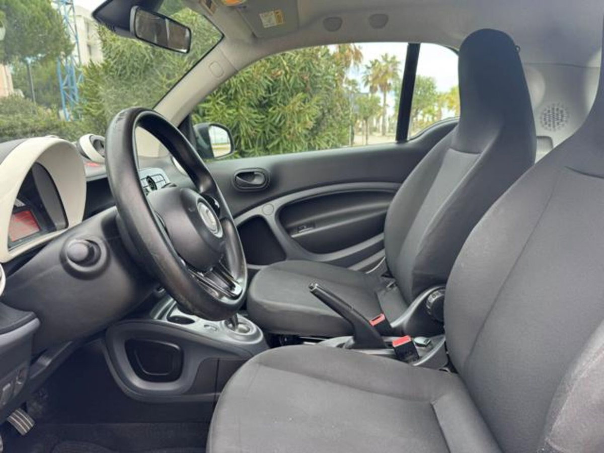 smart Fortwo 70 1.0 Passion (11)