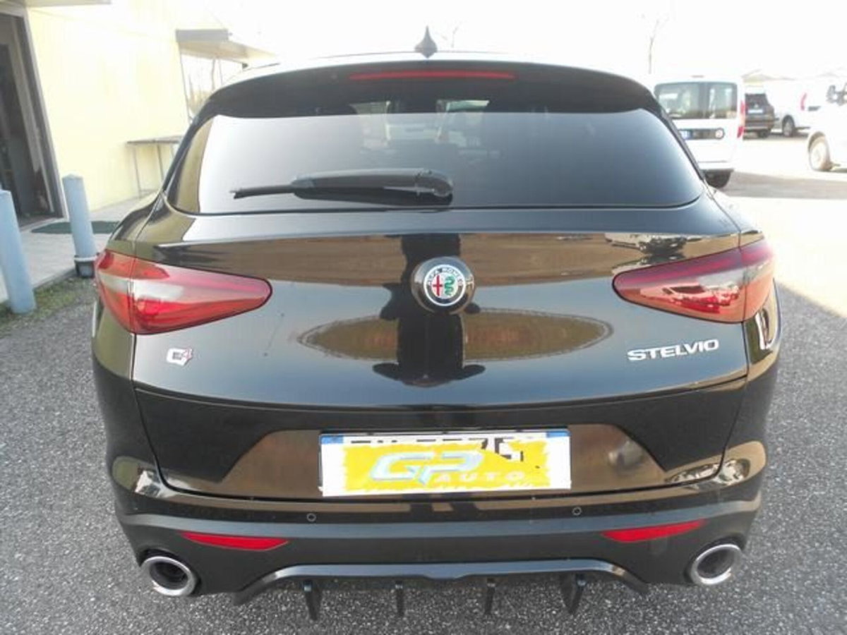 Alfa Romeo Stelvio Stelvio 2.2 Turbodiesel 210 CV AT8 Q4 Super (5)