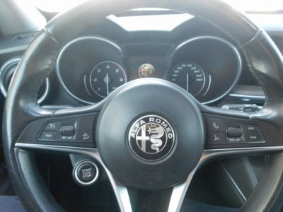 Alfa Romeo Stelvio Stelvio 2.2 Turbodiesel 210 CV AT8 Q4 Super (9)
