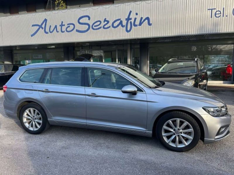 Volkswagen Passat Variant 1.6 TDI SCR DSG Business BMT 
