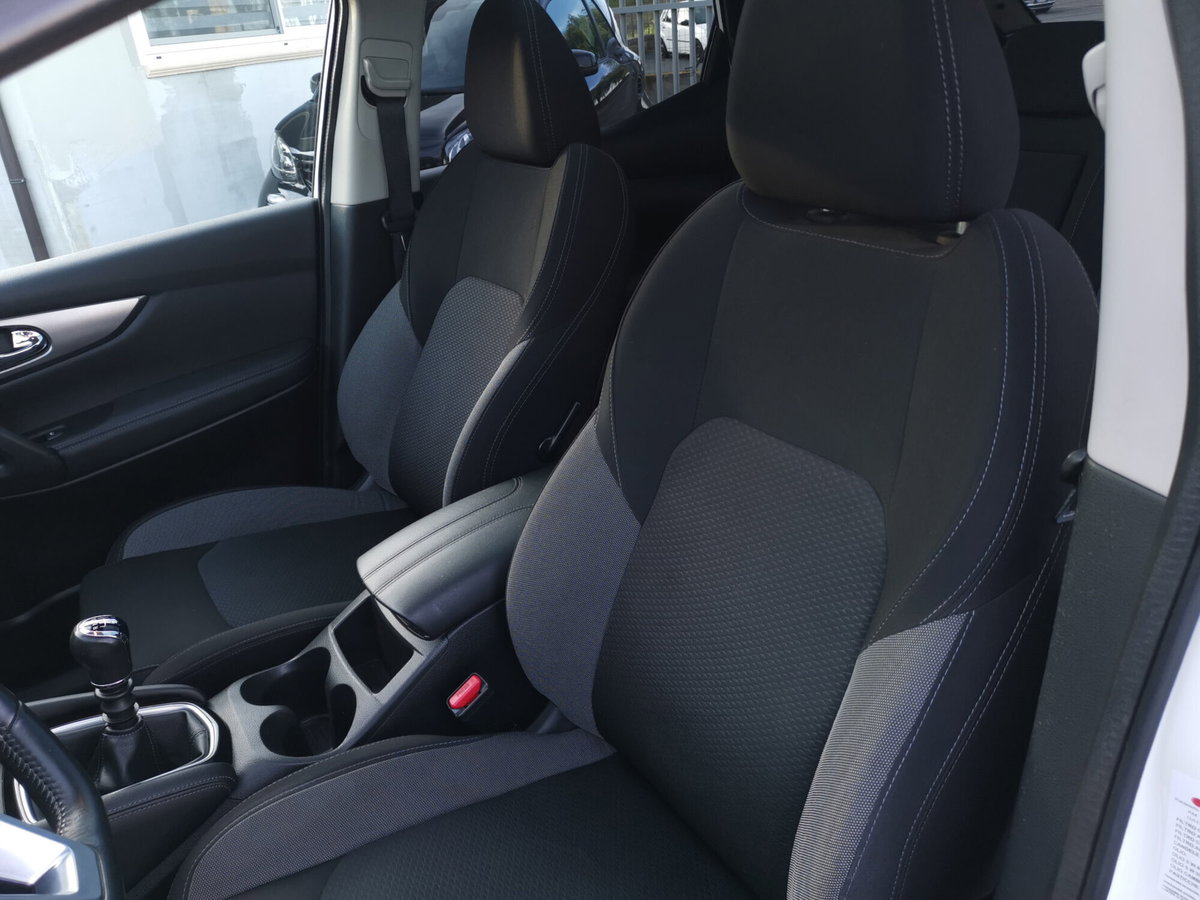 Nissan Qashqai 1.5 dCi 115 CV DCT N-Connecta (14)