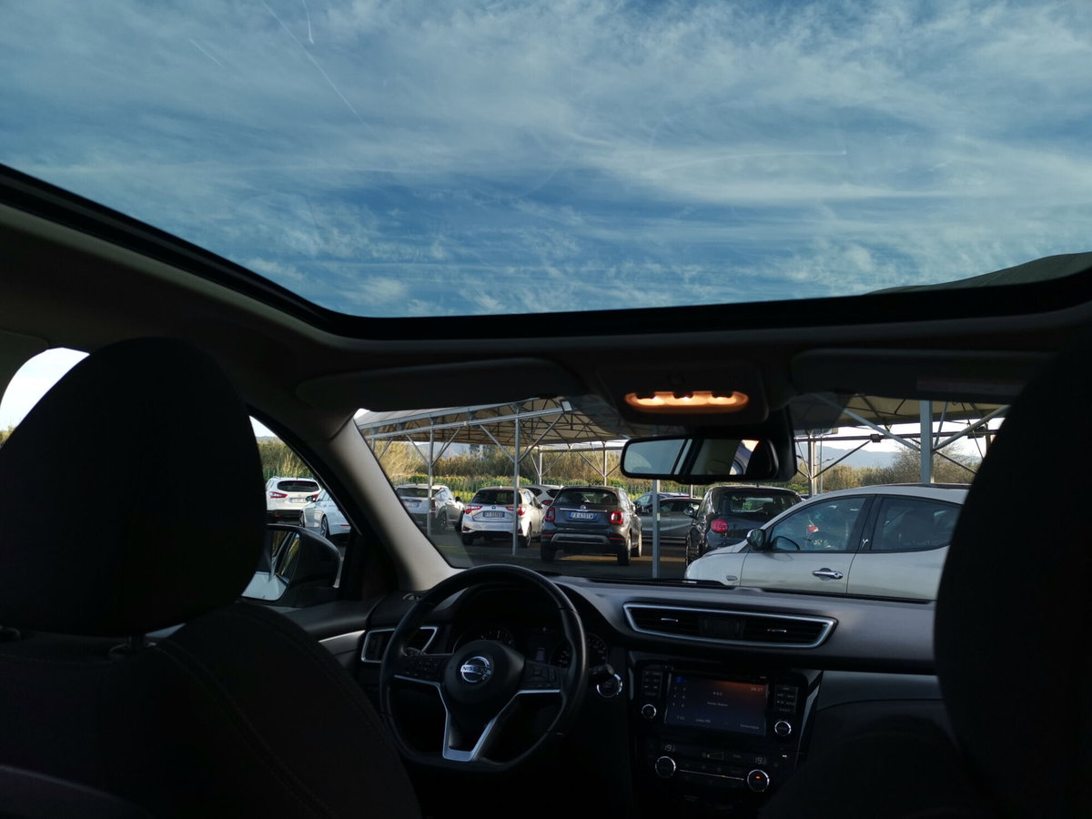 Nissan Qashqai 1.5 dCi 115 CV DCT N-Connecta (17)