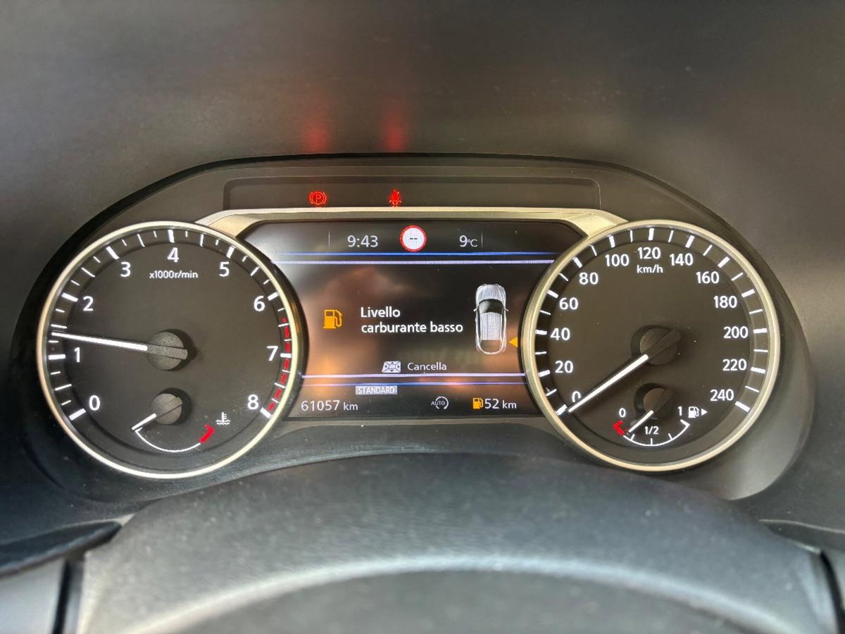 Nissan Juke 1.0 dig-t Acenta 114cv dct (12)