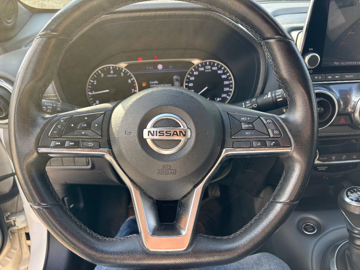 Nissan Juke 1.0 dig-t Acenta 114cv dct (13)