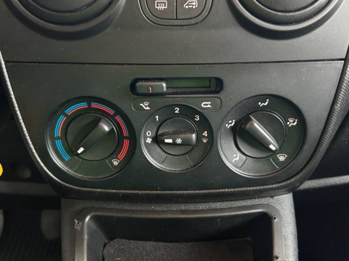 Fiat Fiorino QUBO 1.3 MJT 75CV (N1) E5+ (16)