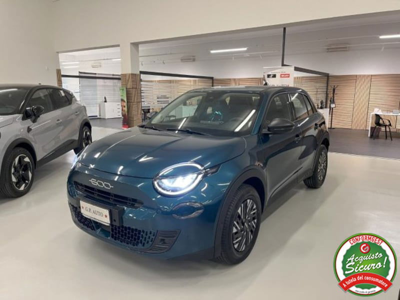 Fiat 600 1.2 hybrid 110cv auto