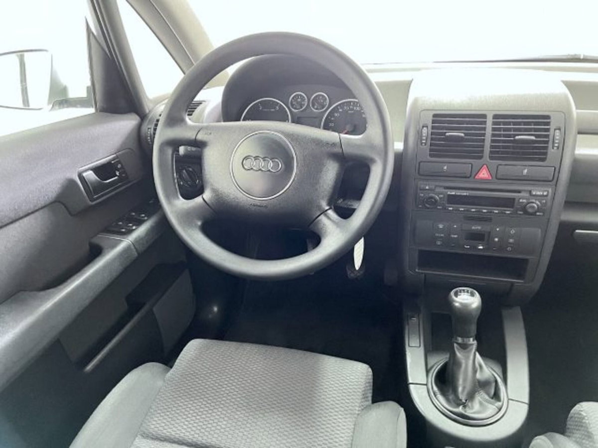 Audi A2 1.4 TDI/90CV Comfort (18)